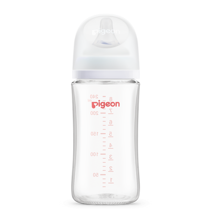 Biberón Pigeon SofTouch™ III Boca Ancha de Vidrio